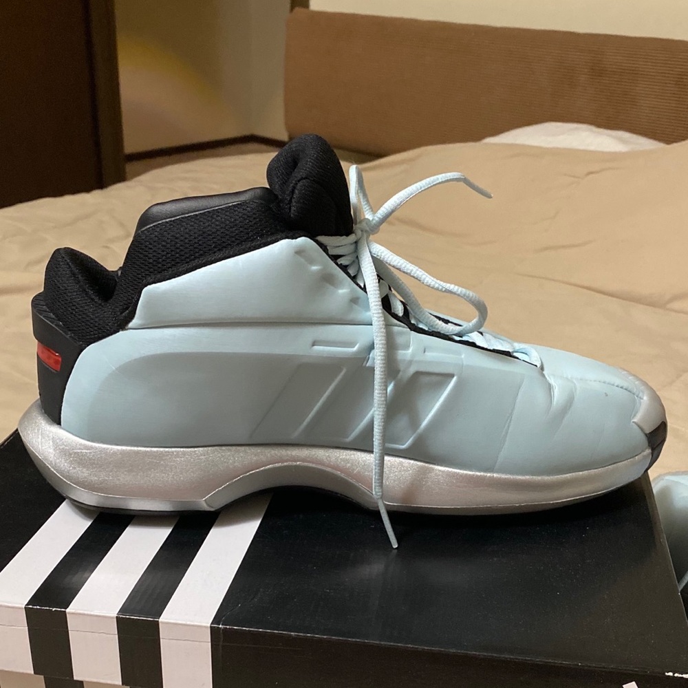 Kobe Bryant Adidas Crazy 1 basketball shoe